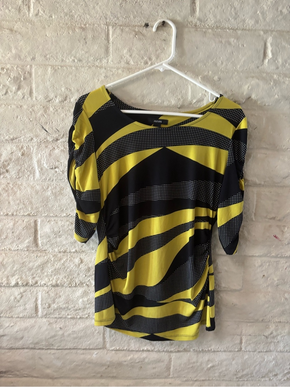 Alfani 80s Abstract Top-Medium